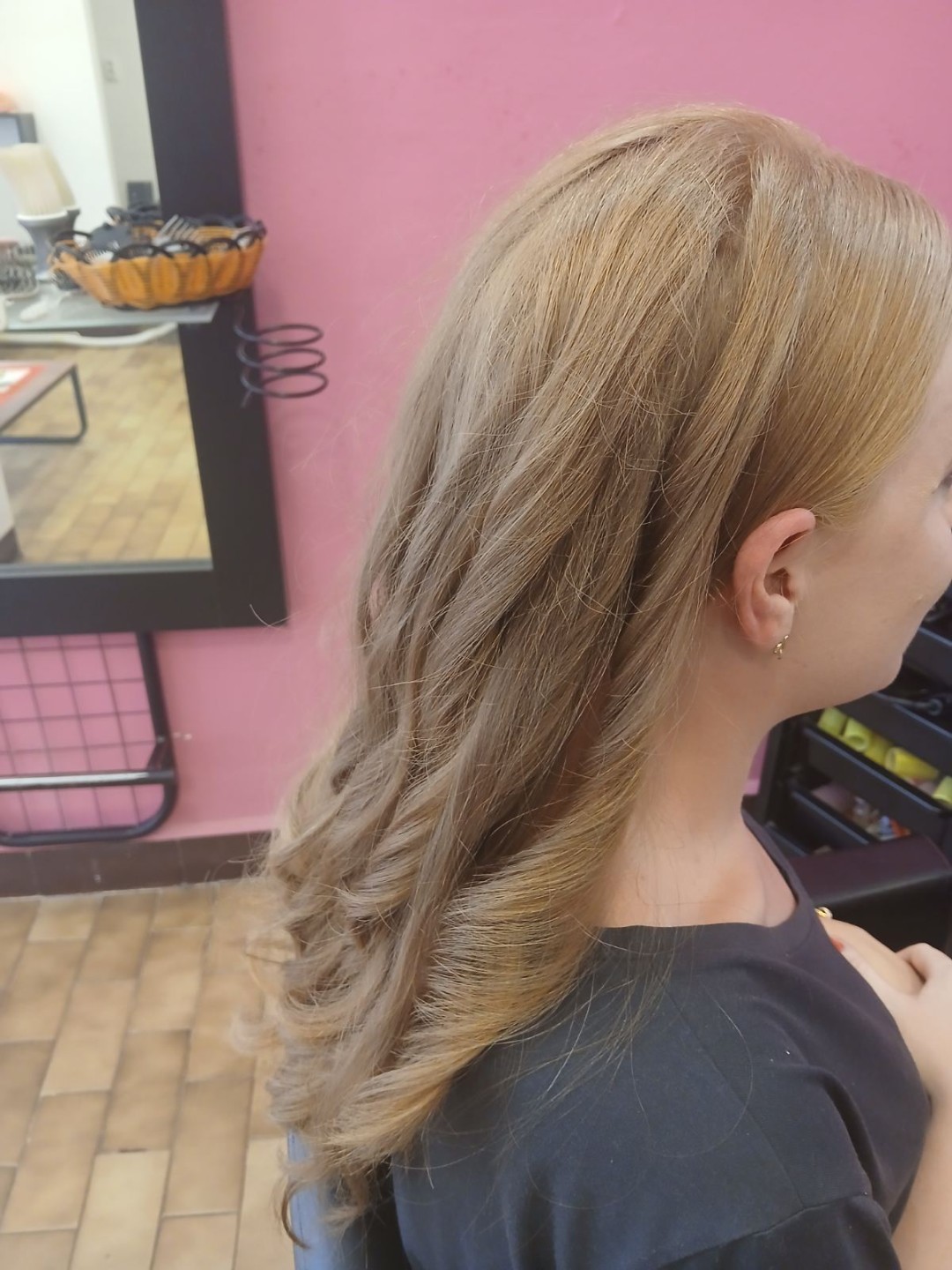 Sv. Mina, Beograd LookBook