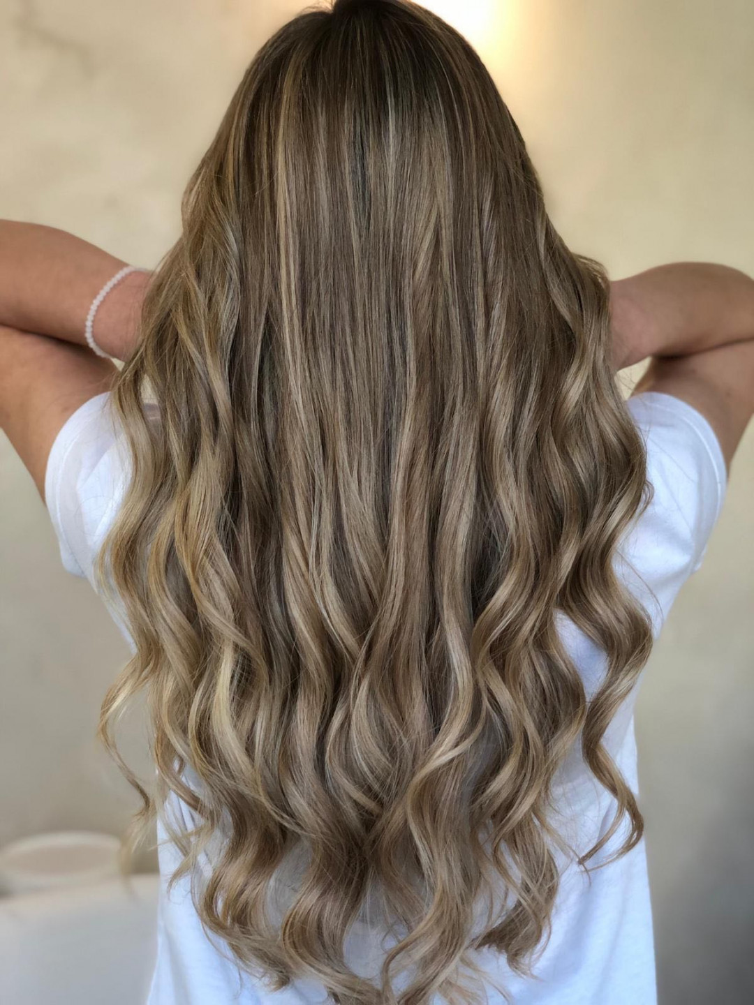 Bibi beauty centar #beograd Pramenovi Pramenovi na foliju u 1 / 2 boje / blanšem + olaplex+ preliv - duga kosa