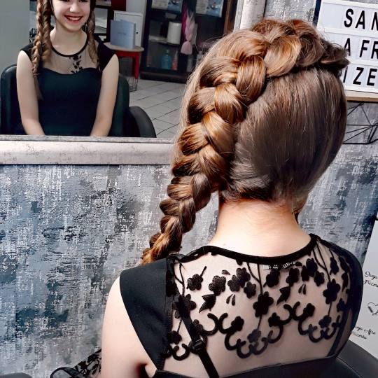 Sanja Afro Frizerka usluga