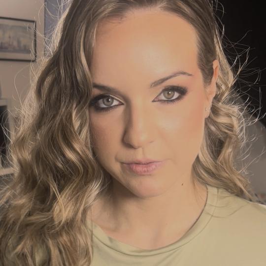 Emaline #novisad Make-up / šminkanje Profesionalno šminkanje