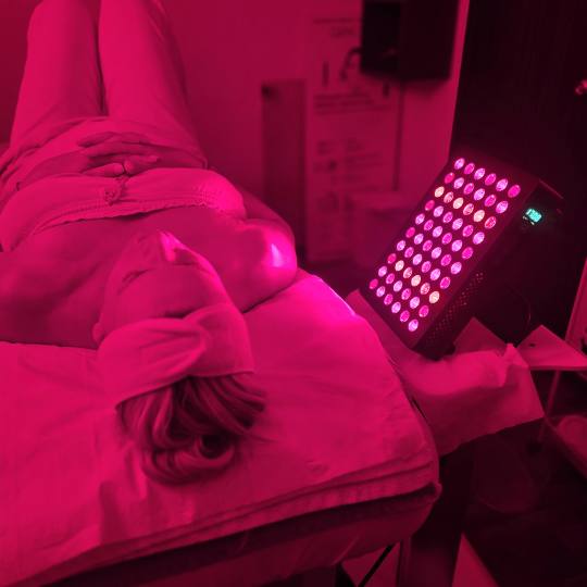 Starmedic #beograd Tretman lica Infrared panel i red light therapy