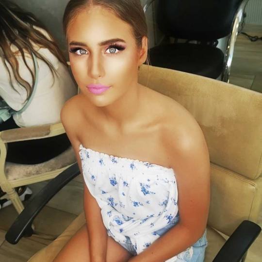 Bibi beauty centar #beograd Make-up / šminkanje Profesionalno šminkanje + proba - za maturante mat