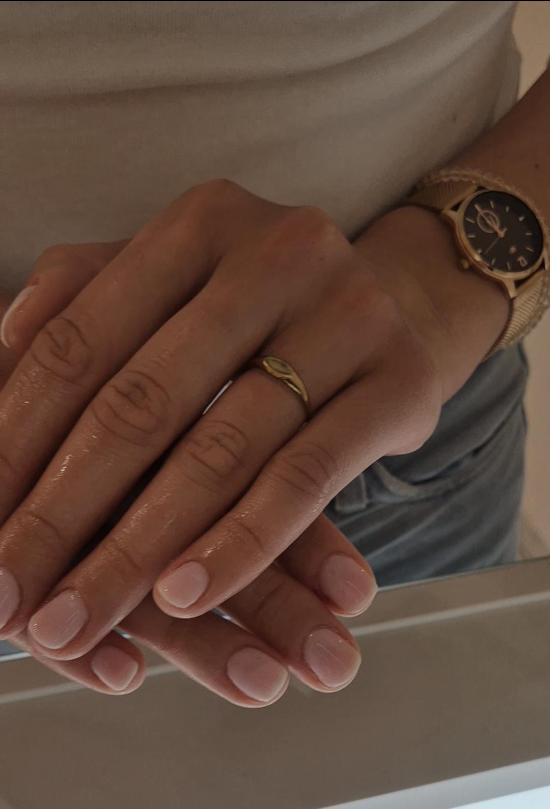 Ojačavanje noktiju rubber bazom - Auréa manucure, Novi Sad Ojačavanje noktiju Nokti Ojačavanje noktiju, Novi Sad, Sajmište, Detelinara, Banatić