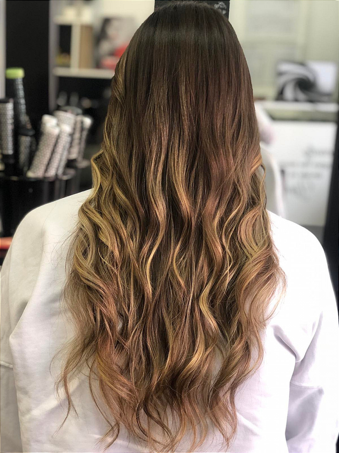 Infinity Hair #novisad Feniranje i stilizovanje Feniranje na talase - extra duga kosa (preko lopatica)
