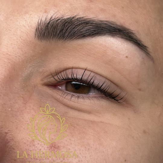 La Hermosa Beauty Studio #beograd Trepavice Lash lift + farbanje trepavica