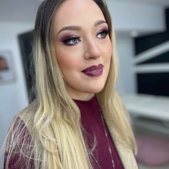 Studio Adore #novisad Make-up / šminkanje Profesionalno šminkanje