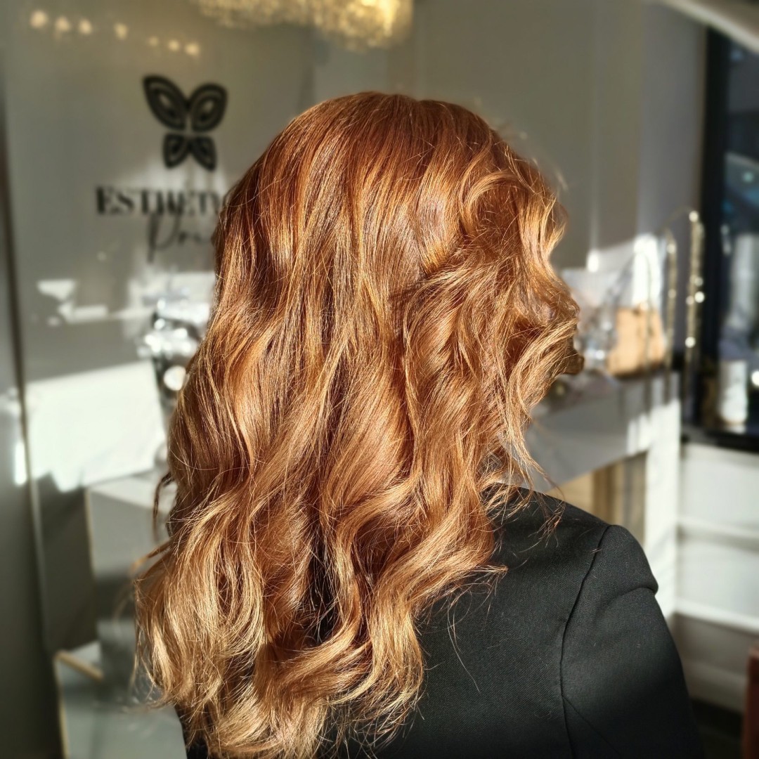 Farbanje cele dužine - GOLDWELL, MONPLATIN - duga kosa - Esthetique Privé, Beograd Farbanje kose Frizerski saloni Farbanje kose, Beograd, Centar, Stari grad, Dorćol