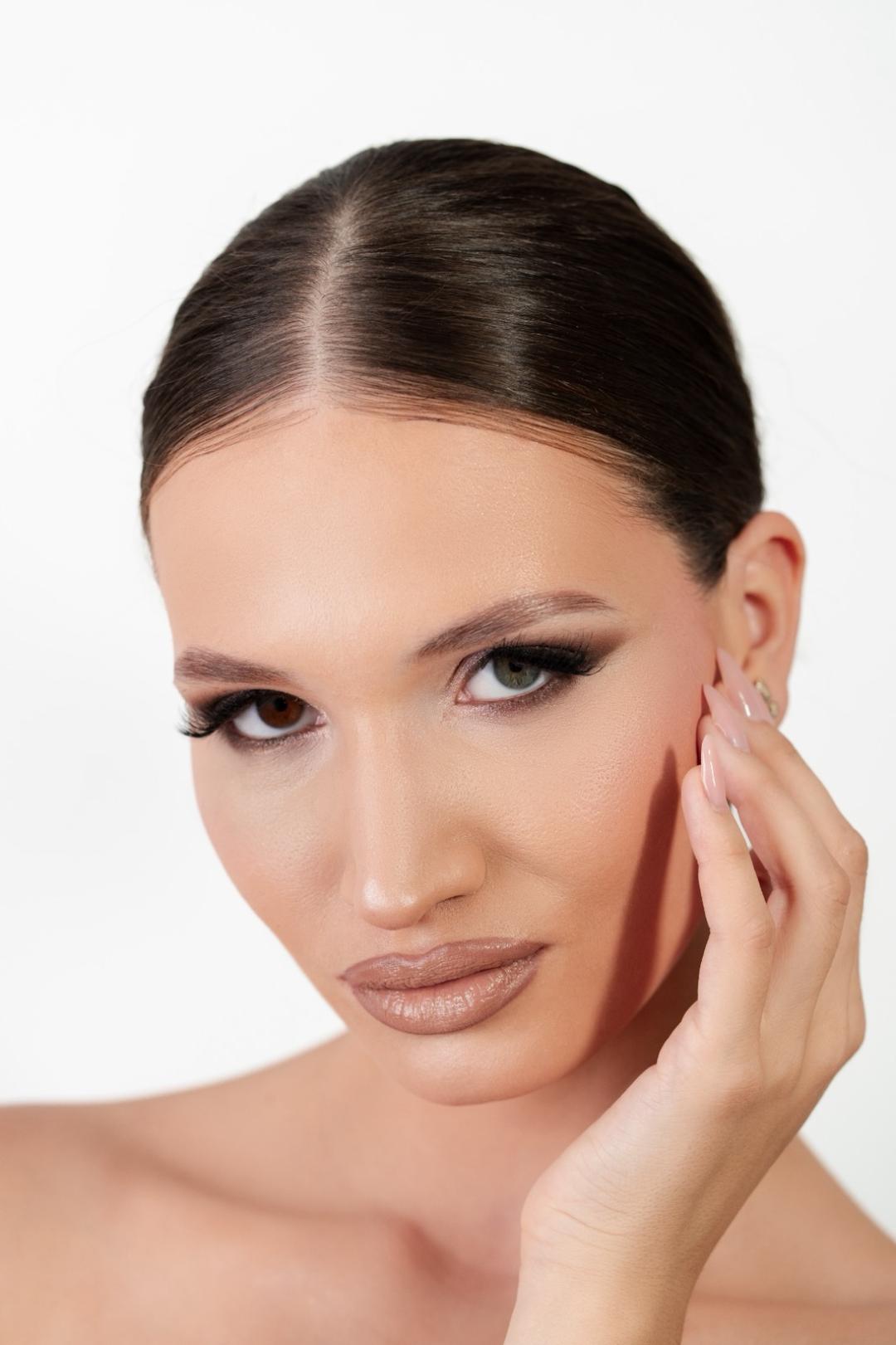 Profesionalno šminkanje - za mlade - Bella Nova, Beograd Make-up / šminkanje Lice Make-up / šminkanje, Beograd, Palilula centralni deo