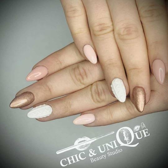 Chic & Unique #beograd Nadogradnja noktiju