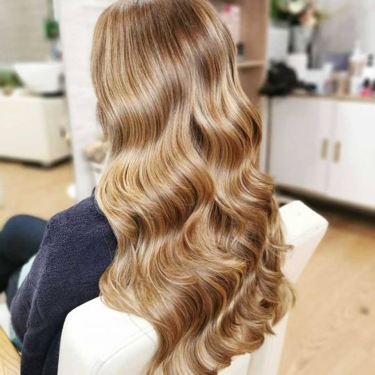 Exclusive Beauty #beograd Toniranje,sisanje i feniranje na talase