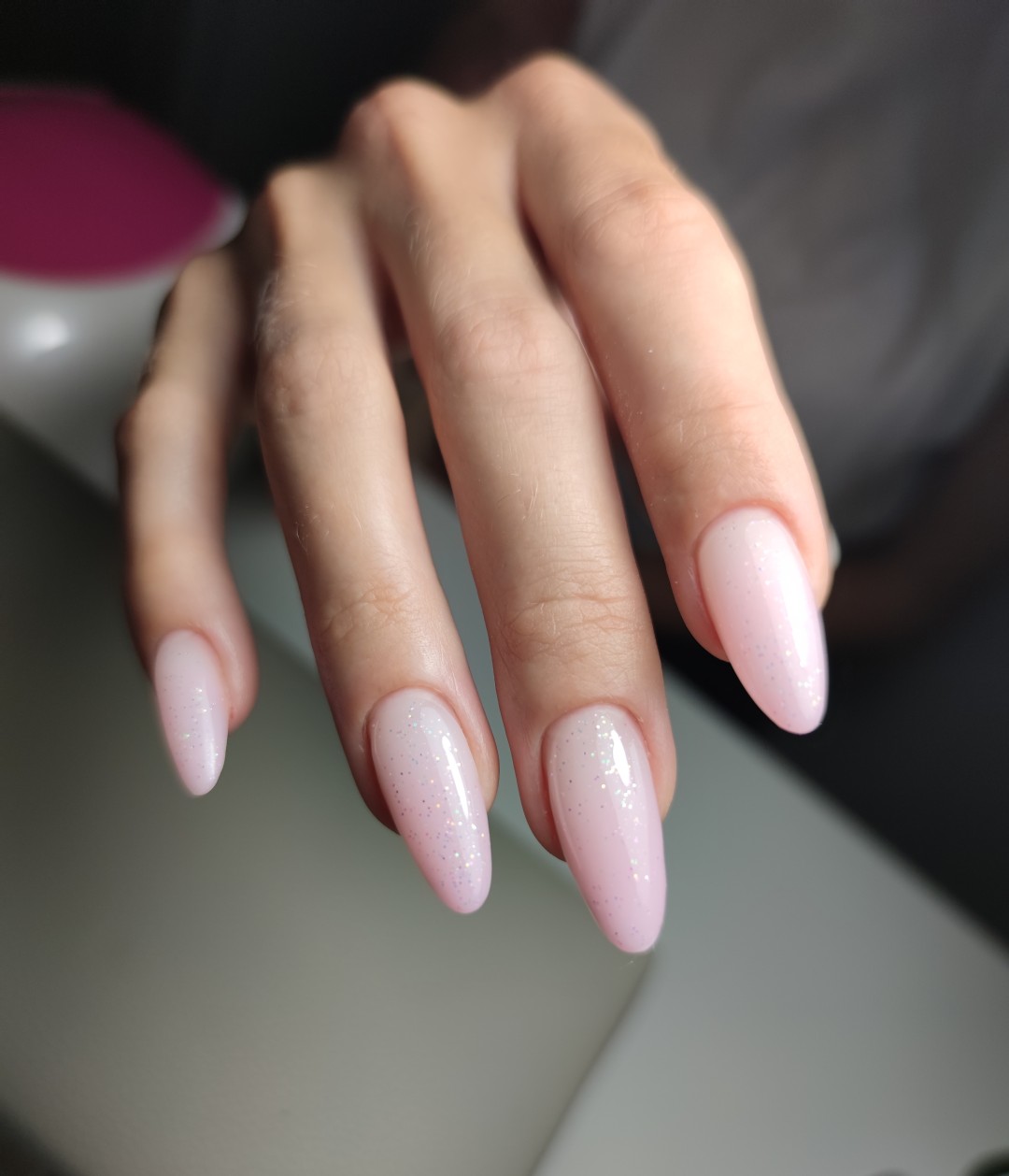 Korekcija/Izlivanje noktiju gelom - M dužina noktiju + frenč/boja/ombre - Elegance Touch, Beograd Manikir Nokti Manikir, Beograd, Čukarička padina