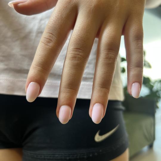 Pupuxfufu #beograd Ojačavanje noktiju Korekcija / ojacavanje prirodnih noktiju gelom - S dužina