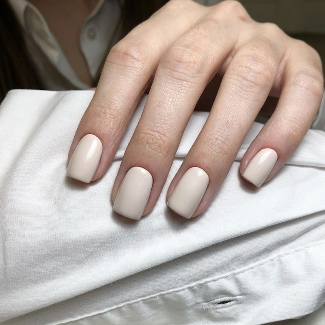 Beauty Spa & Resort #beograd Manikir Aparaturni manikir + Opi gel lak