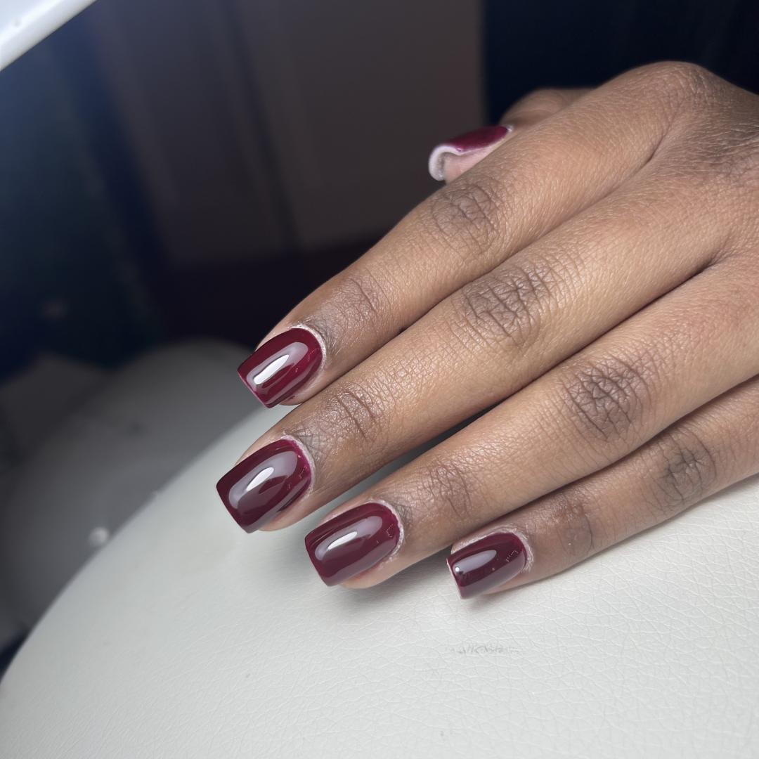 Ena beauty studio #nis Ojačavanje noktiju Izlivanje noktiju gelom - S duzina