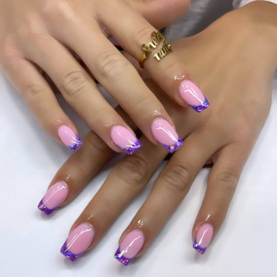 Sneža Nails #beograd Izlivanje noktiju Korekcija noktiju salonski rad - M dužina