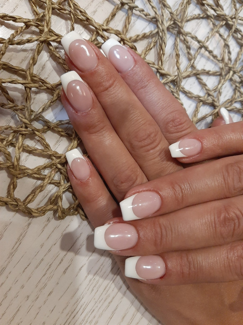 Kalina Beauty #beograd Nadogradnja noktiju Nadogradnja noktiju tipsama - L dužina