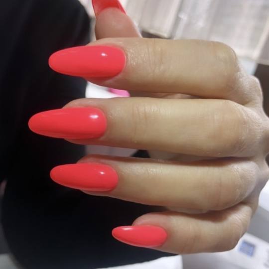 Hill Beauty Centar #beograd Izlivanje noktiju Izlivanje noktiju gelom - M dužina