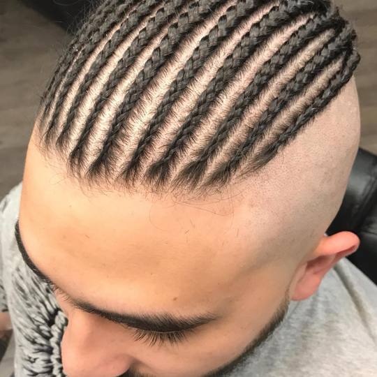 OldBoy Barbershop #beograd Pranje kose Pranje kose + nameštanje frizure