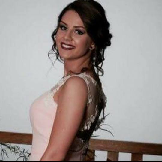 Albina Unisex Studio Lepote #temerin Make-up / šminkanje Profesionalno šminkanje + veštačke trep