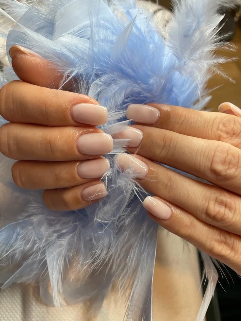 Korekcija gel laka - Bibi beauty centar, Beograd Gel lak Nokti Gel lak, Beograd, Banovo brdo