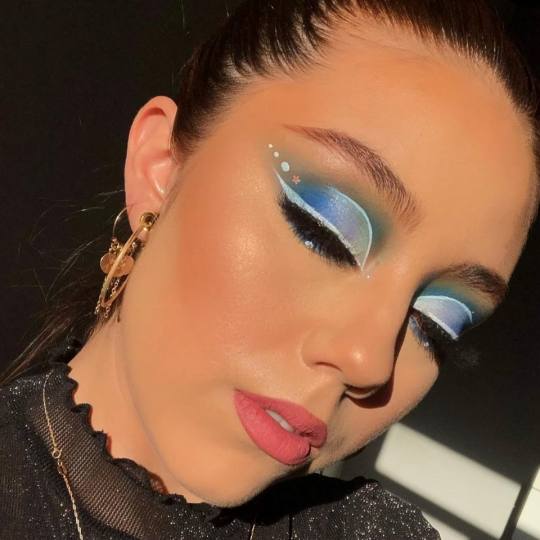 Dre12 #beograd Make-up / šminkanje Profesionalno šminkanje + svečana frizura