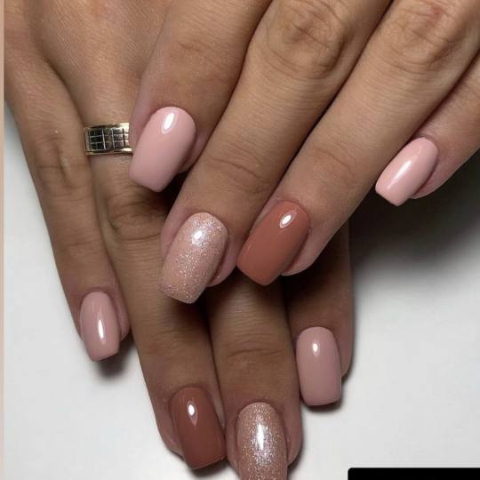 Beauty by Tamara #beograd Korekcija noktiju Korekcija noktiju - M dužina