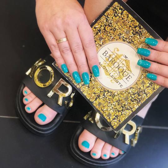 Baroque #beograd Estetski pedikir Suvi pedikir + gel lak pedikir+gel  lak