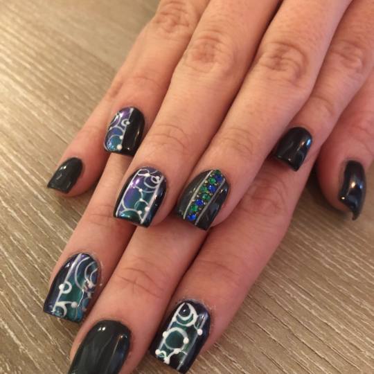 Bibi beauty centar #beograd Izlivanje noktiju Izlivanje noktiju gelom - kratki nokti nail art by BiB