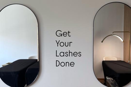 Kozmetički salon Jo Lash Academy Novi Sad
