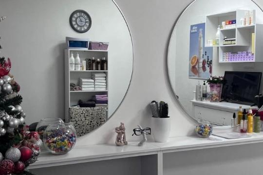 Frizersko - kozmetički salon Bella Nova Beograd