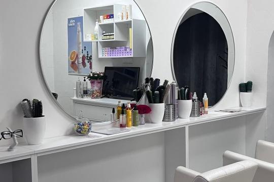 Frizersko - kozmetički salon Bella Nova Beograd