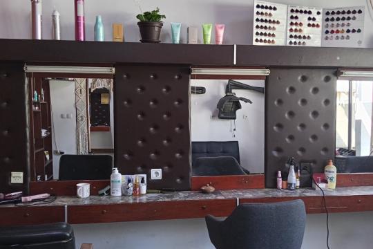 Frizersko-kozmetički salon Retro Beograd