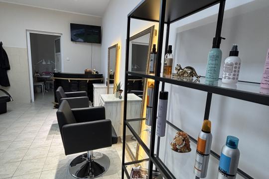 Frizersko - kozmetički salon Atelier Kat Beograd