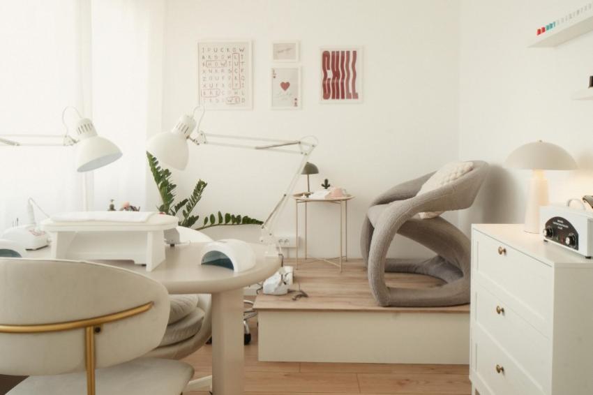 Frizersko-kozmetički salon Baza Beauty Studio Beograd