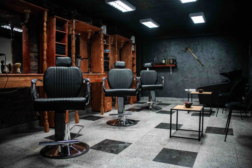 Frizerski salon Barber shop Sekira - Vračar Beograd