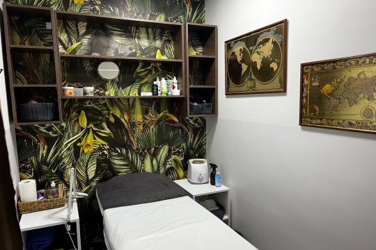 Frizersko-kozmetički salon V Charm Beograd