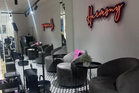Frizersko-kozmetički salon Harmony lux Beograd