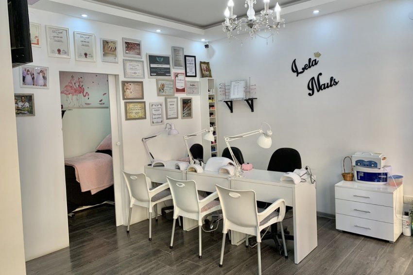 Frizersko kozmetički salon Lela Nails Beograd