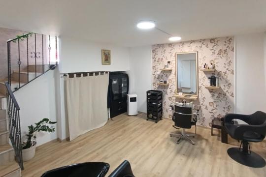 Frizerski salon Moma hair therapy Novi Sad