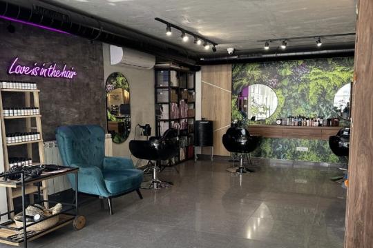 Frizersko kozmetički salon All seasons estetik studio Beograd
