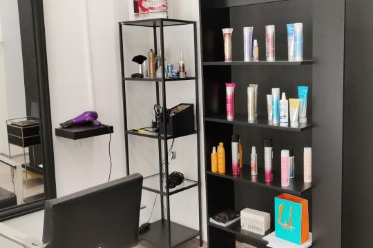 Frizerski salon Salon UHD Beograd Beograd