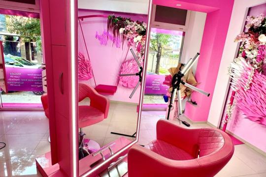 Frizersko-kozmetički salon Barbi Beauty Niš