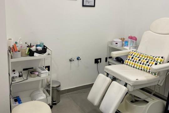 Frizersko-kozmetički salon Beautique nail & hair Beograd