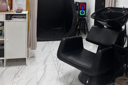 Frizersko-kozmetički salon Studio Golden Touch MŠ Beograd