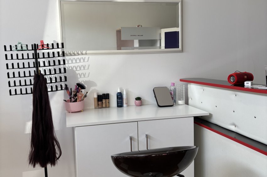 Frizersko-kozmetički salon Nina Velika Plana