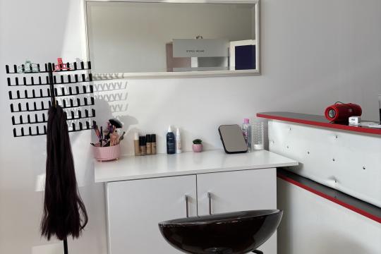 Frizersko-kozmetički salon Nina Velika Plana