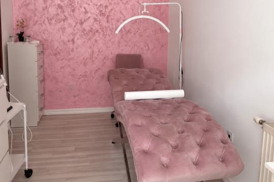 Kozmetički salon Lash and glow Niš