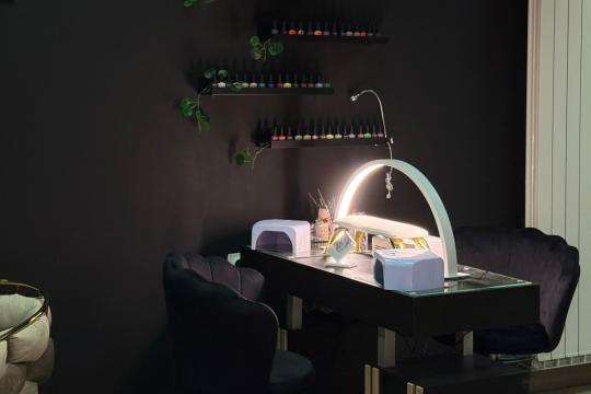 Frizersko - kozmetički salon Glamour Luxury Studio 88 Pančevo