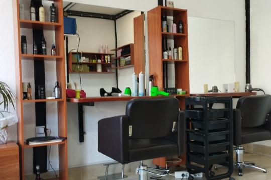 Frizersko - kozmetički salon Studio Srna Beograd