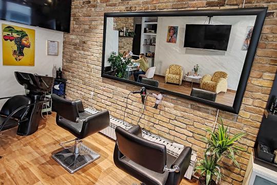 Frizersko-kozmetički salon Safir Beauty Lounge Beograd